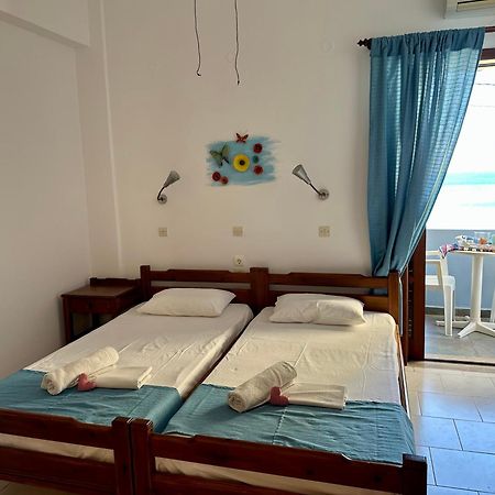 Bonatsa Rooms Palaiochora Esterno foto