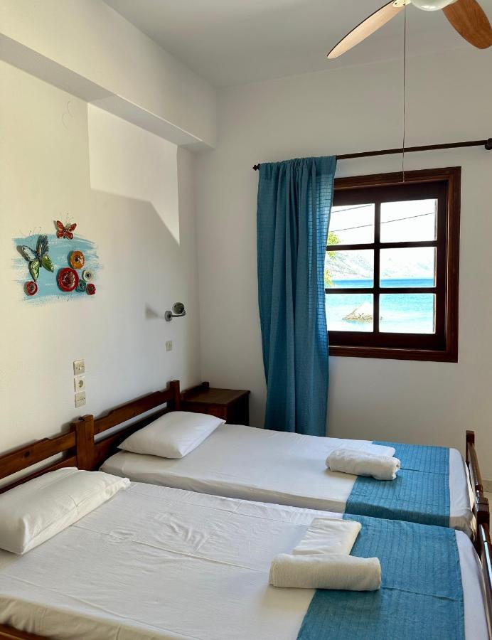 Bonatsa Rooms Palaiochora Esterno foto